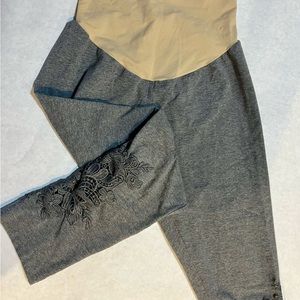 Gap Maternity Leggings Light Grey with floral embroidery cutouts leg design